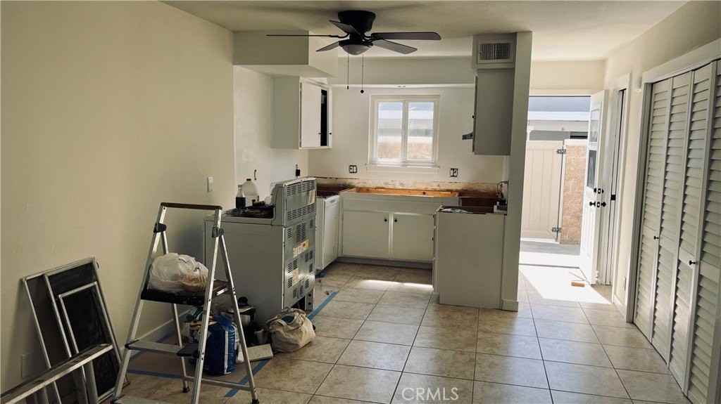 19778 Cambridge Ln - Photo 2 of 8