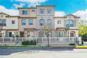 featured image of 312 N Fenimore Ave