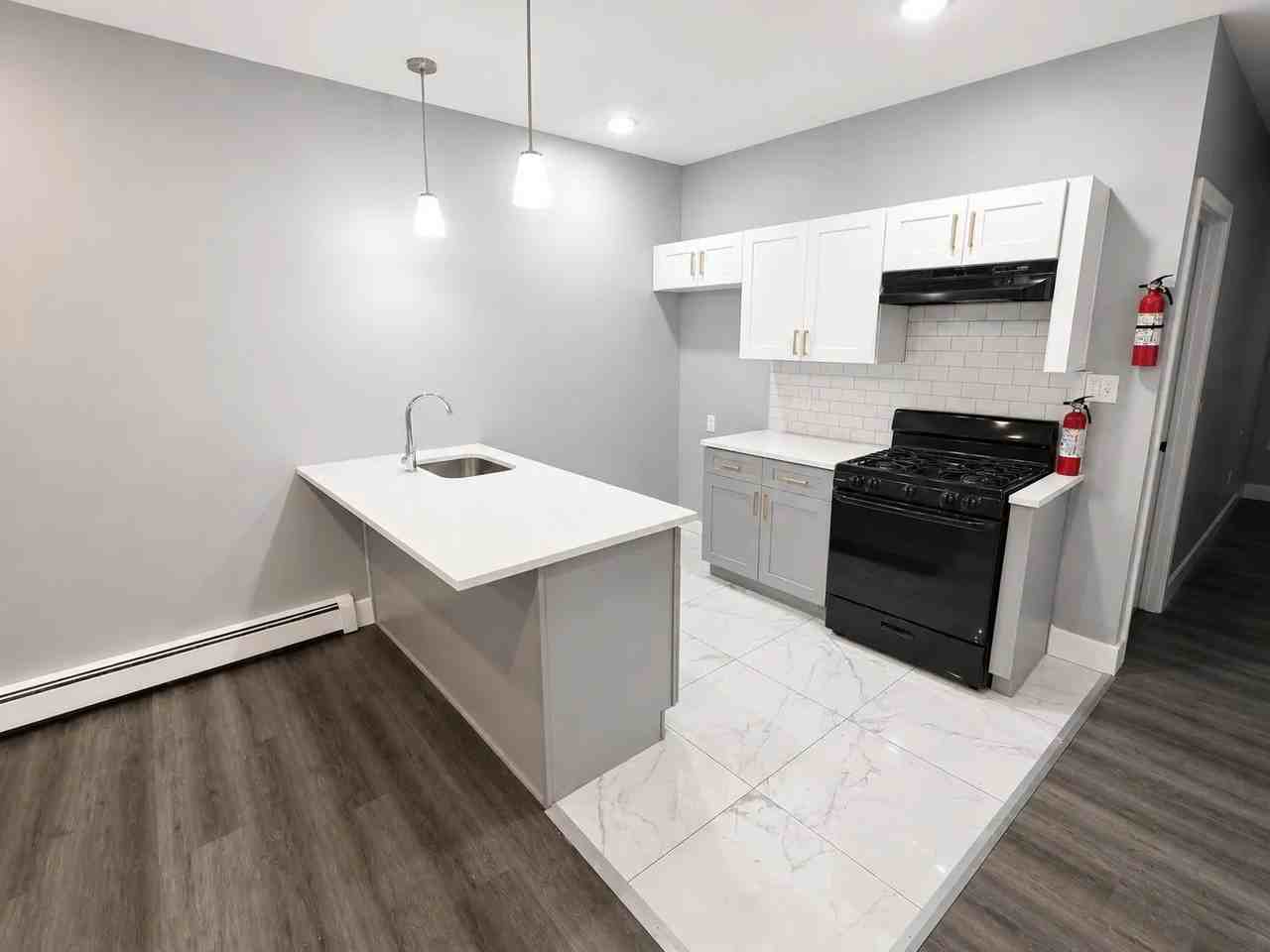 808 Clinton Ave #GA - Photo 2 of 8