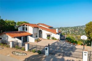 featured image of 4372 Park Vicente