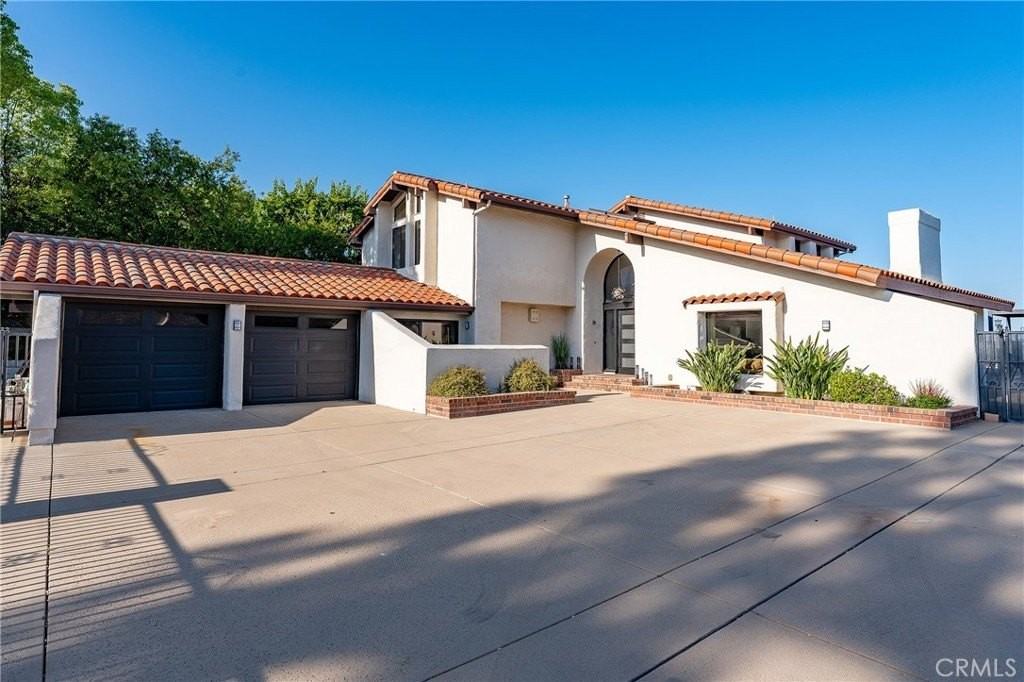 4372 Park Vicente - Photo 2 of 50