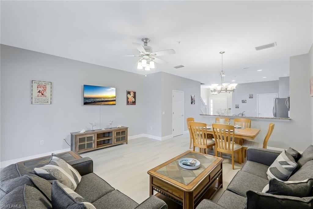 836 Hampton Cir #171 - Photo 6 of 21