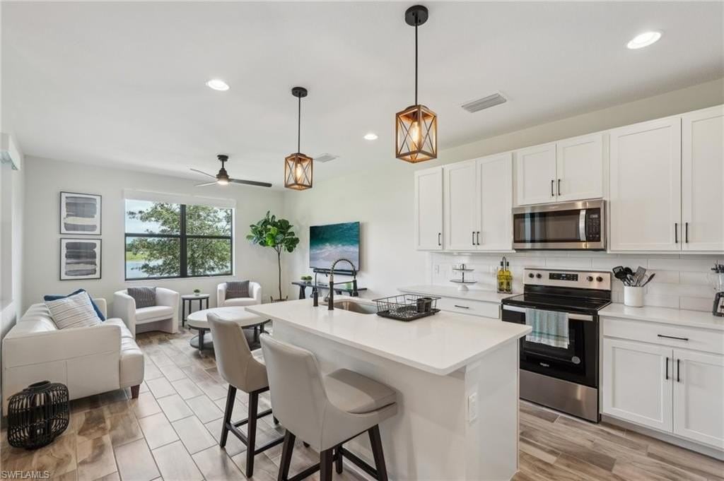 26391 Bonita Fairways Blvd - Photo 6 of 24