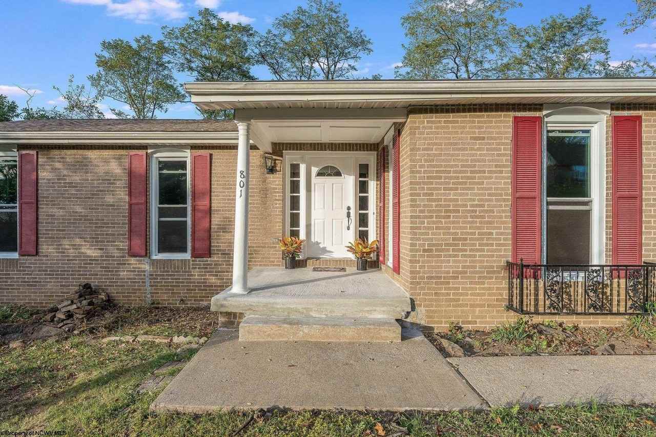 801 Cottonwood St - Photo 2 of 21
