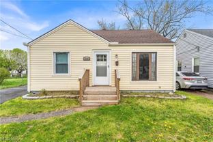 12804 Kirton Ave - Photo 1 of 1