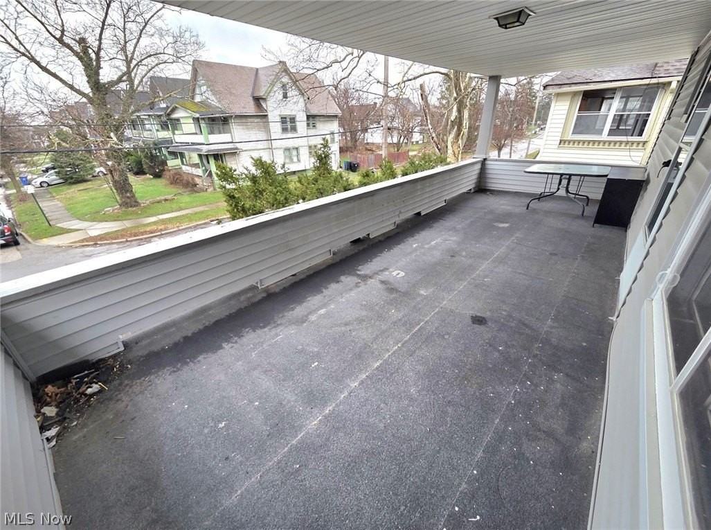 16902 Endora Rd - Photo 3 of 6
