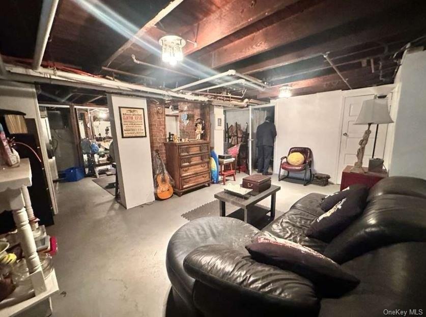 32 Herbert Ave - Photo 6 of 10