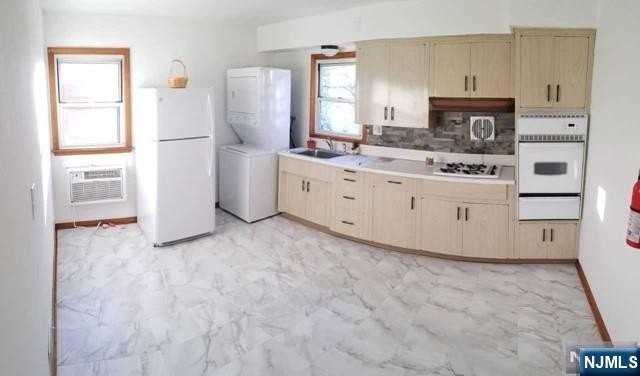 15 Bernice Pl #2 - Photo 3 of 14