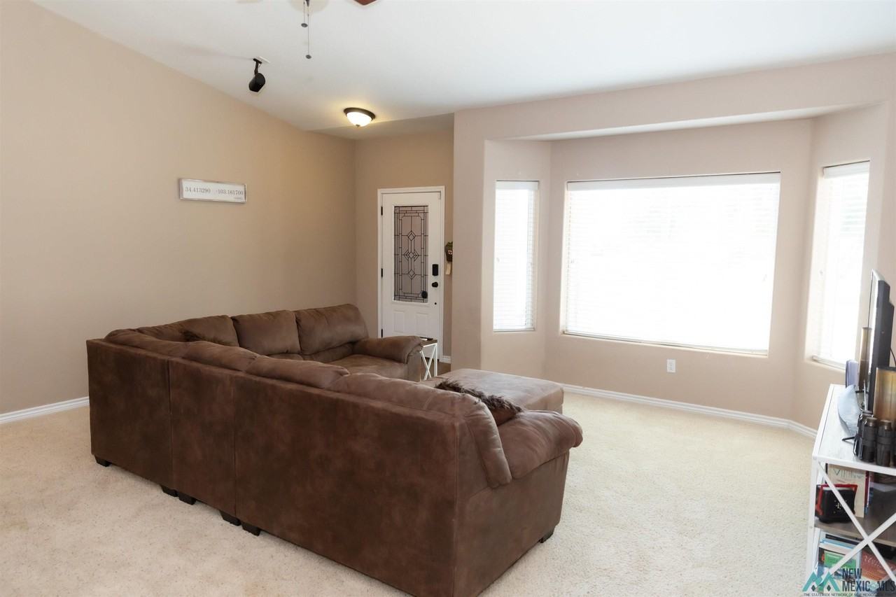 3008 Fred Daugherty Ave - Photo 7 of 44