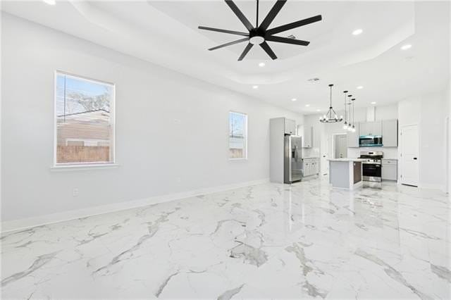 2509 Riverbend Dr - Photo 3 of 15