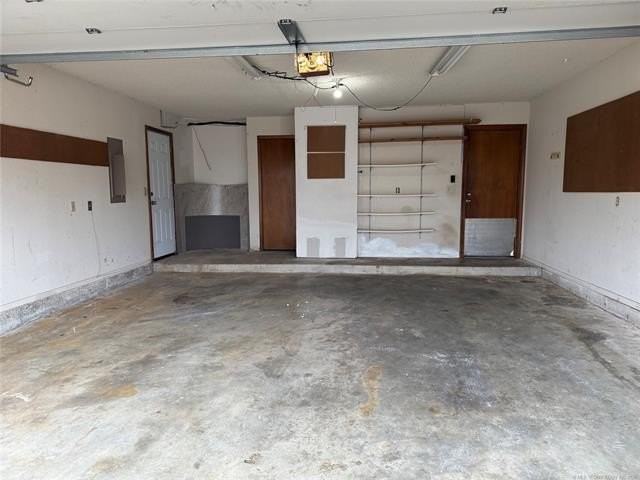 2614 S Gardenia Ave - Photo 3 of 31