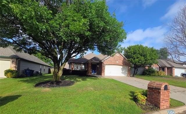 7434 S 95th East Ave - Photo 2 of 32