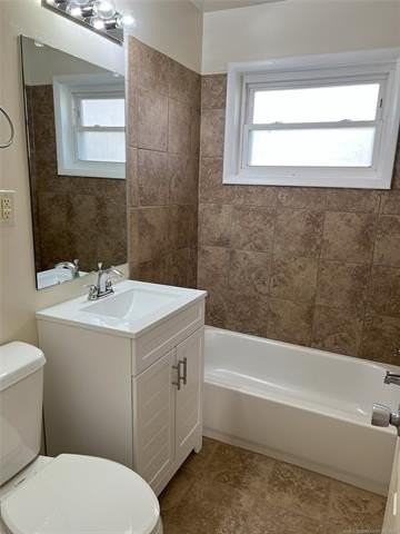 5765 E 27th St - Photo 7 of 12