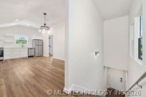1123 S Delaware Pl #B - Photo 3 of 9