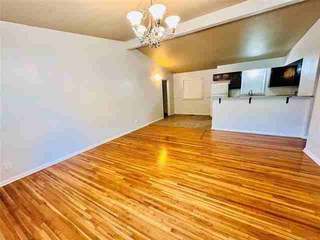 5519 N Garrison Pl - Photo 3 of 9