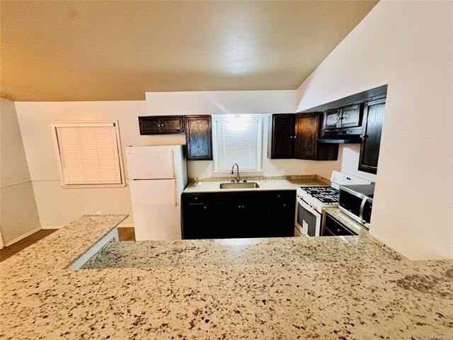 5519 N Garrison Pl - Photo 4 of 9