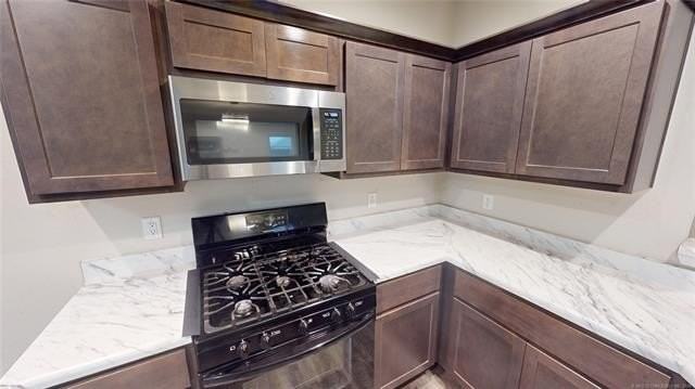 1240 E Richmond St - Photo 4 of 24