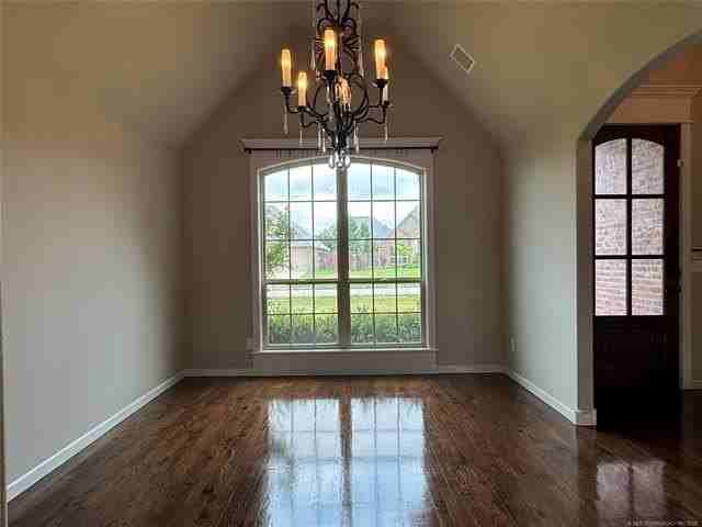 12918 S 2nd St - Photo 2 of 20