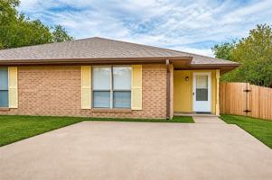 featured image of 1140 Jameson St #B