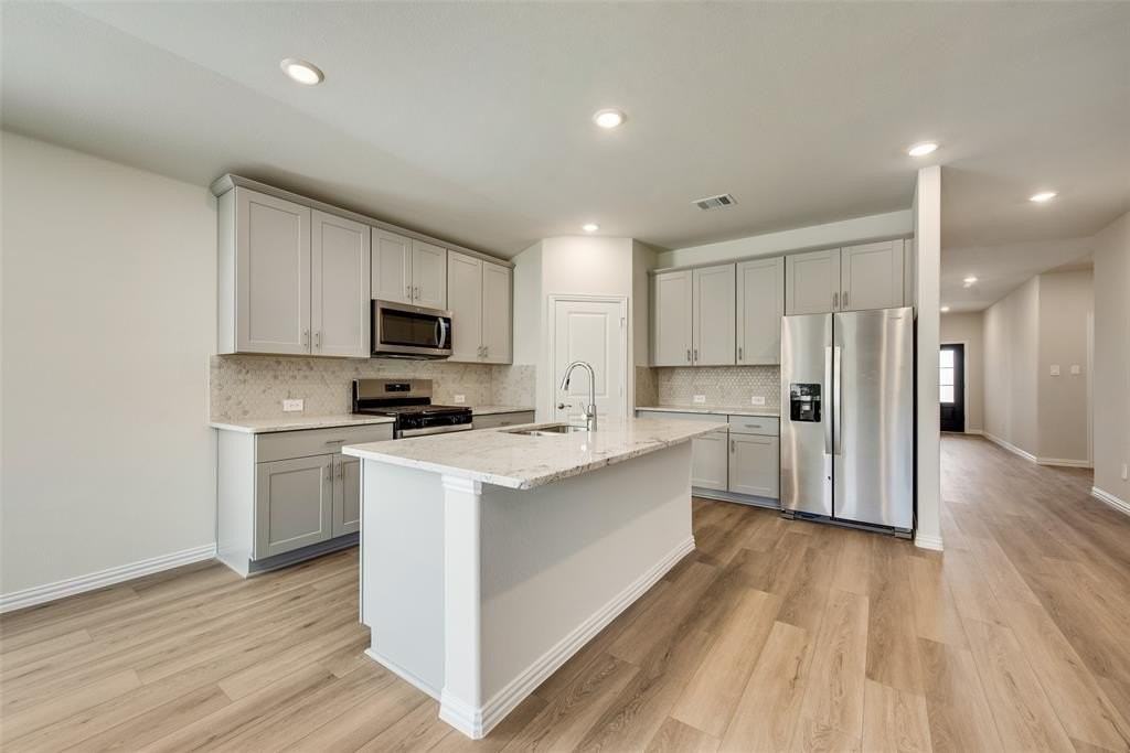 2729 Nene St - Photo 7 of 22