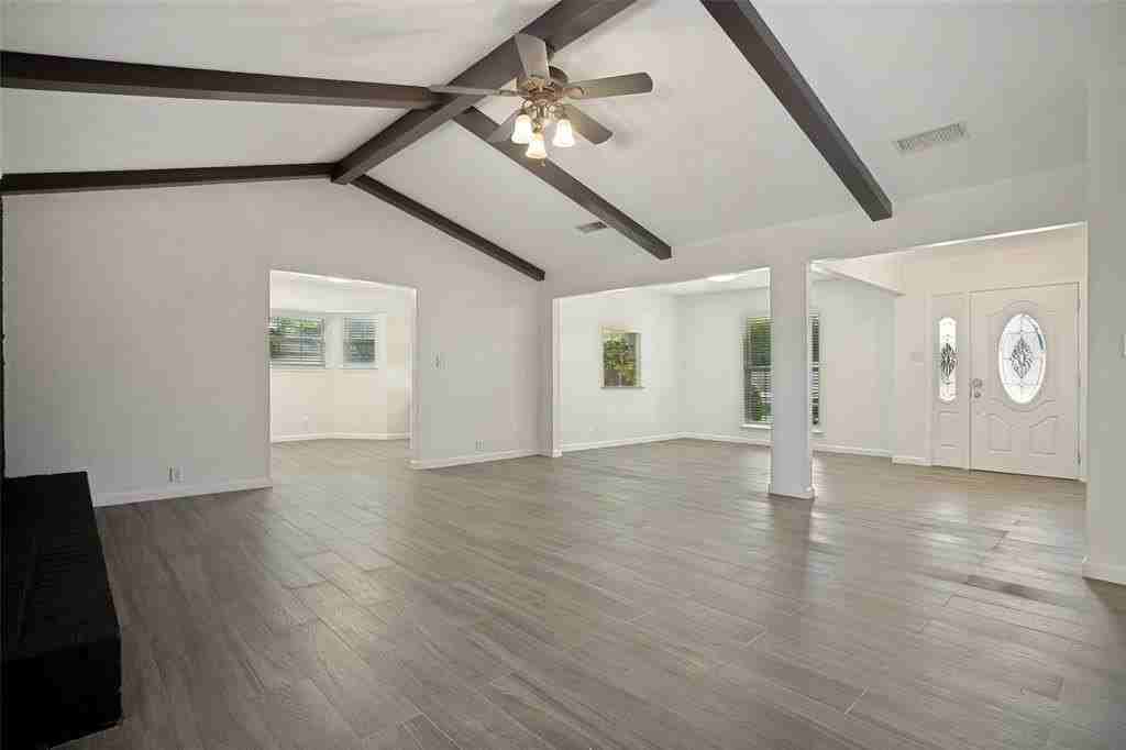 6355 Starnes Rd - Photo 4 of 25