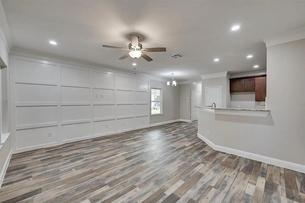 1707 Ash Crescent St - Photo 6 of 19