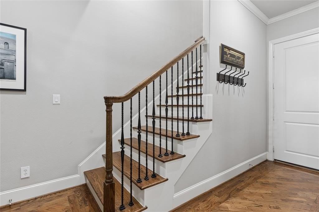 768 Sid Rich Dr - Photo 2 of 40