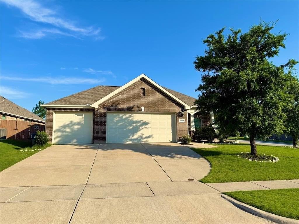 5909 Fremont Dr - Photo 2 of 19
