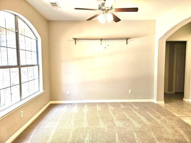 3209 Avery Ln - Photo 6 of 14