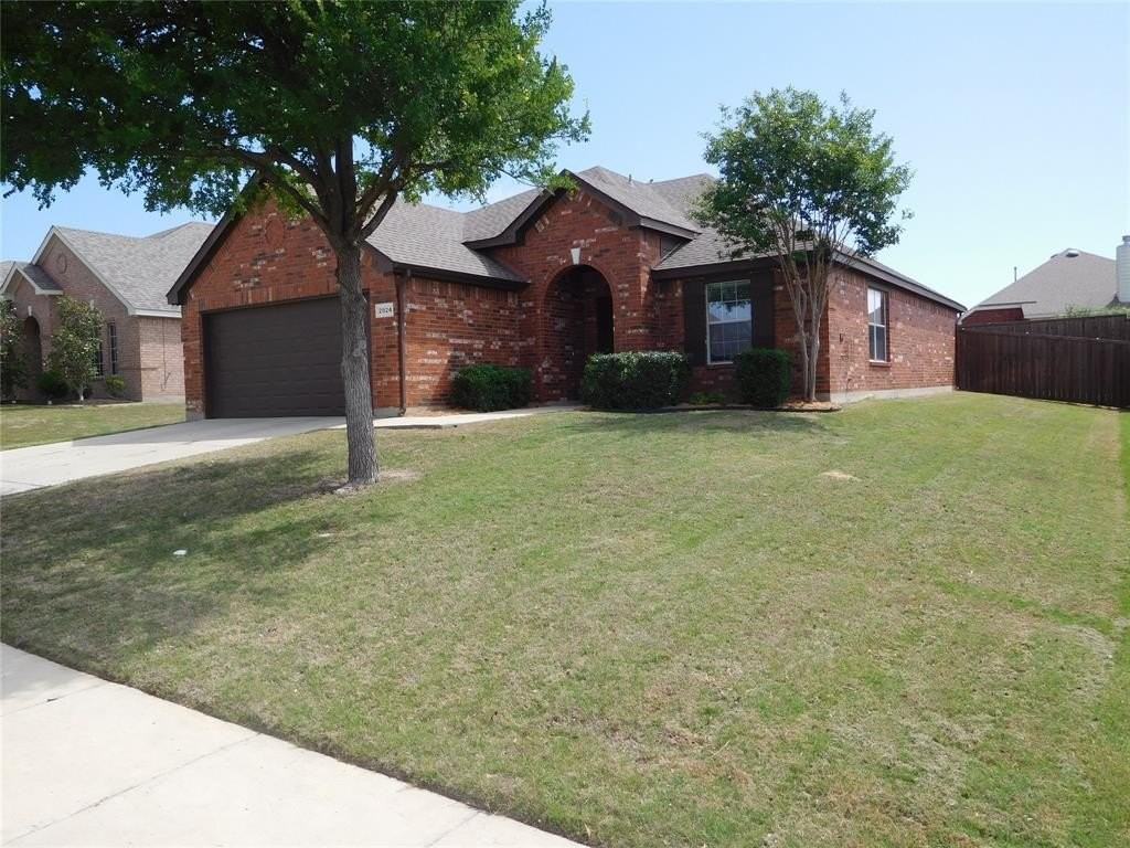 2824 Quarter Horse Ln - Photo 2 of 19