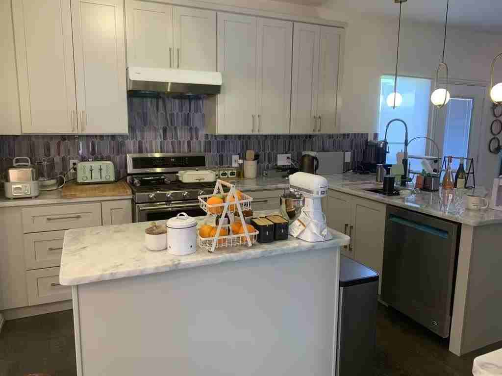 660 Allen Rd - Photo 7 of 19