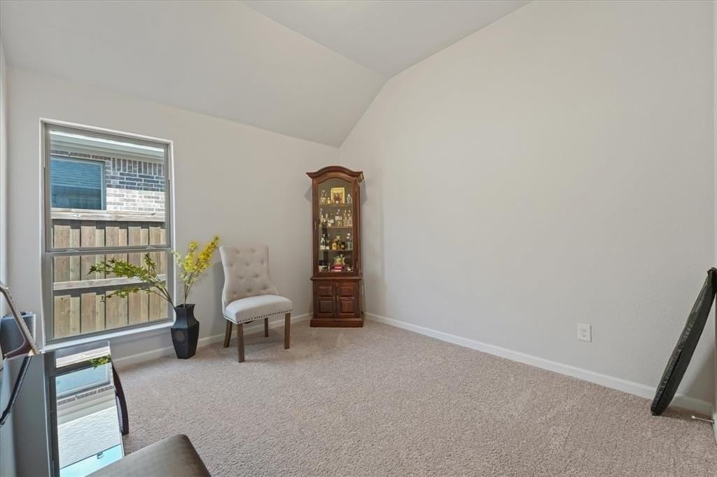 10620 Oates Branch Ln - Photo 6 of 33