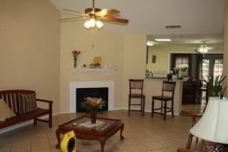112 E Denton Dr - Photo 4 of 8