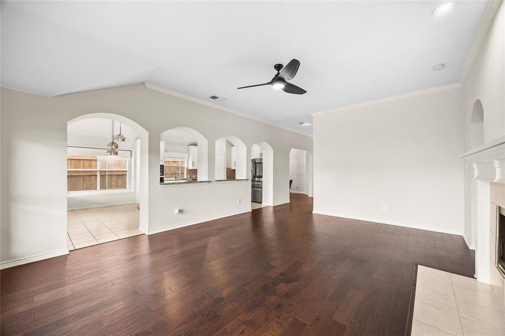 5906 Independence Ct - Photo 6 of 28