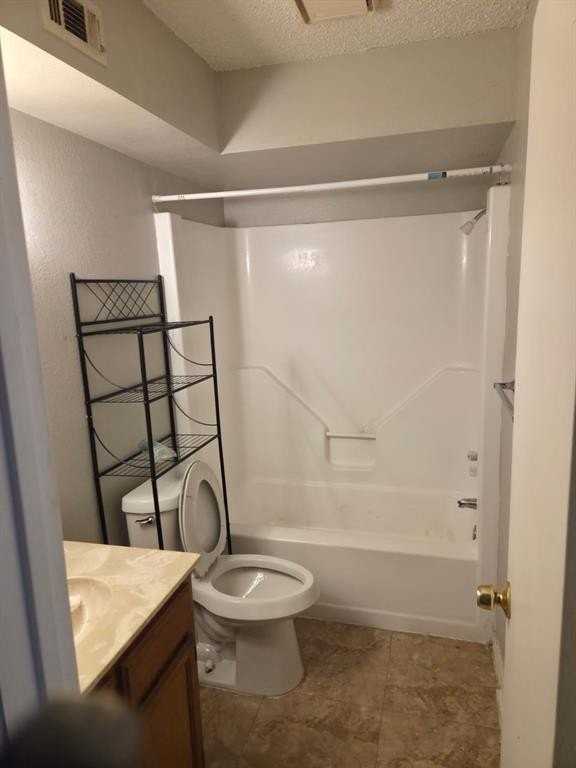 5510 Brookview Ct - Photo 3 of 5