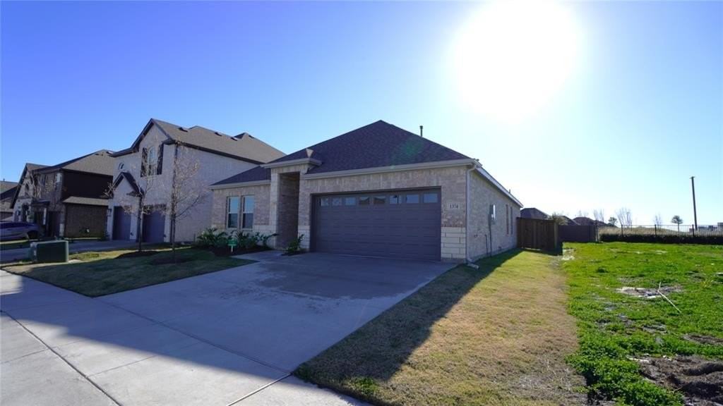 1374 Chisos Way - Photo 2 of 25