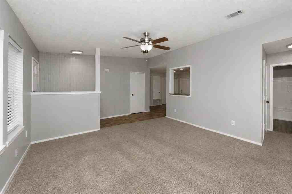 836 Hollow Creek Rd - Photo 5 of 29