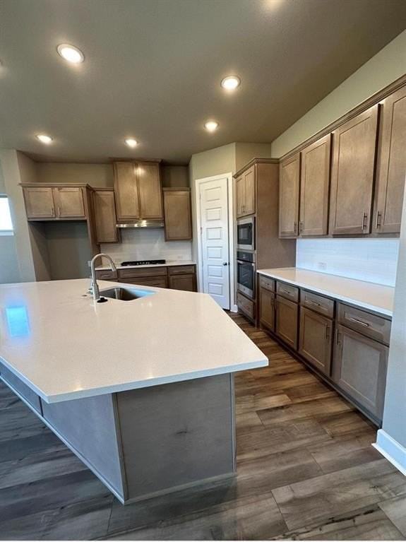 2525 Four Roses Dr - Photo 4 of 19