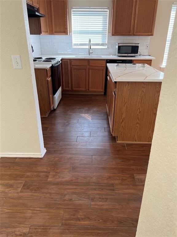 2305 Pheasant Run - Photo 2 of 11