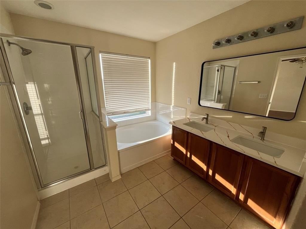 2305 Pheasant Run - Photo 6 of 11