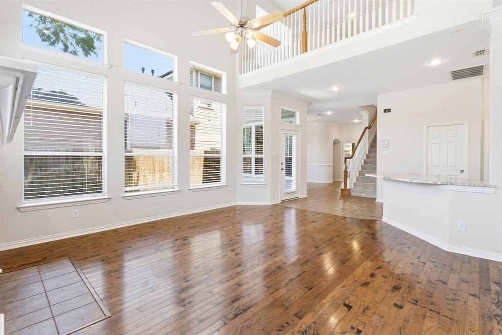 2223 Grizzly Run Ln - Photo 5 of 30