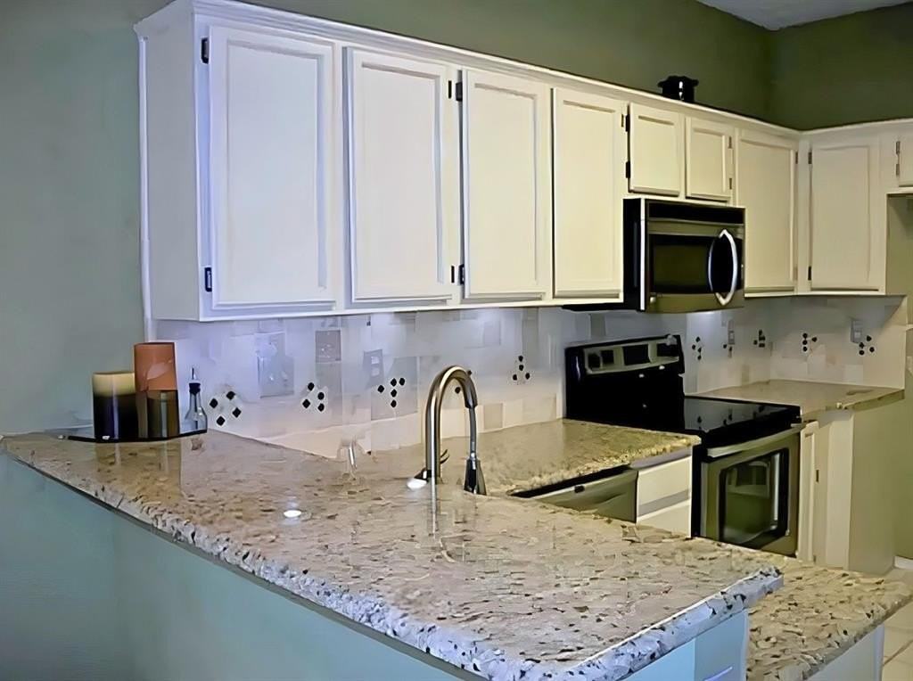 1331 Overlook Dr - Photo 3 of 13