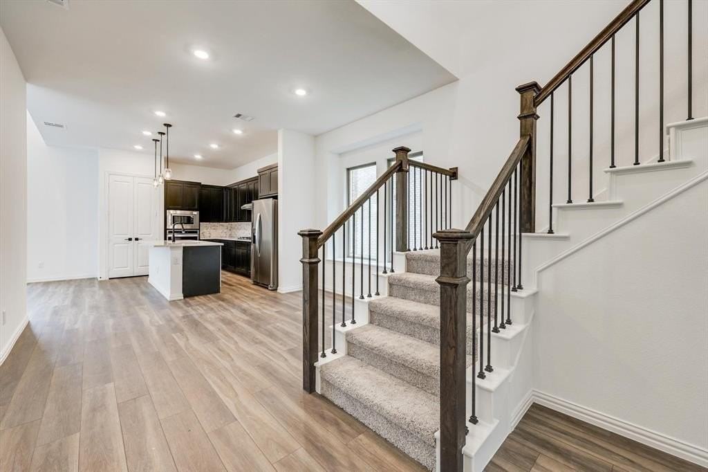 218 Woodson St - Photo 2 of 10