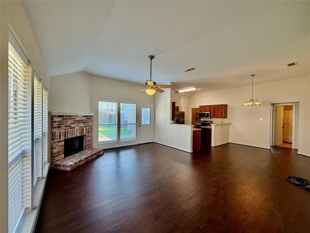 1302 Old Knoll Dr - Photo 7 of 19