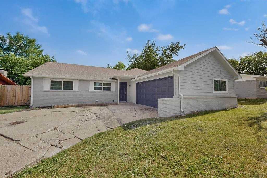 2508 Skylark Dr - Photo 3 of 40