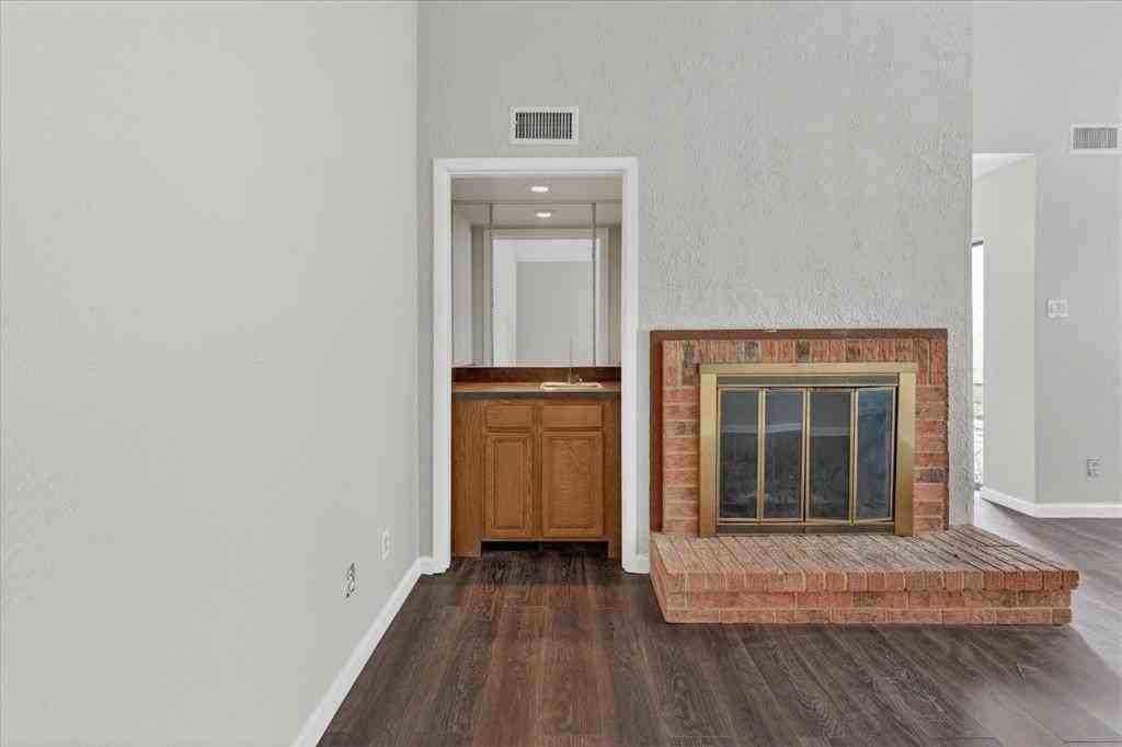 9809 Matchpoint Pl - Photo 5 of 21