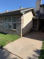 featured image of 8 Crossroads Dr
