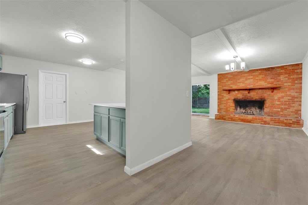 2630 Pasteur Ave - Photo 3 of 17