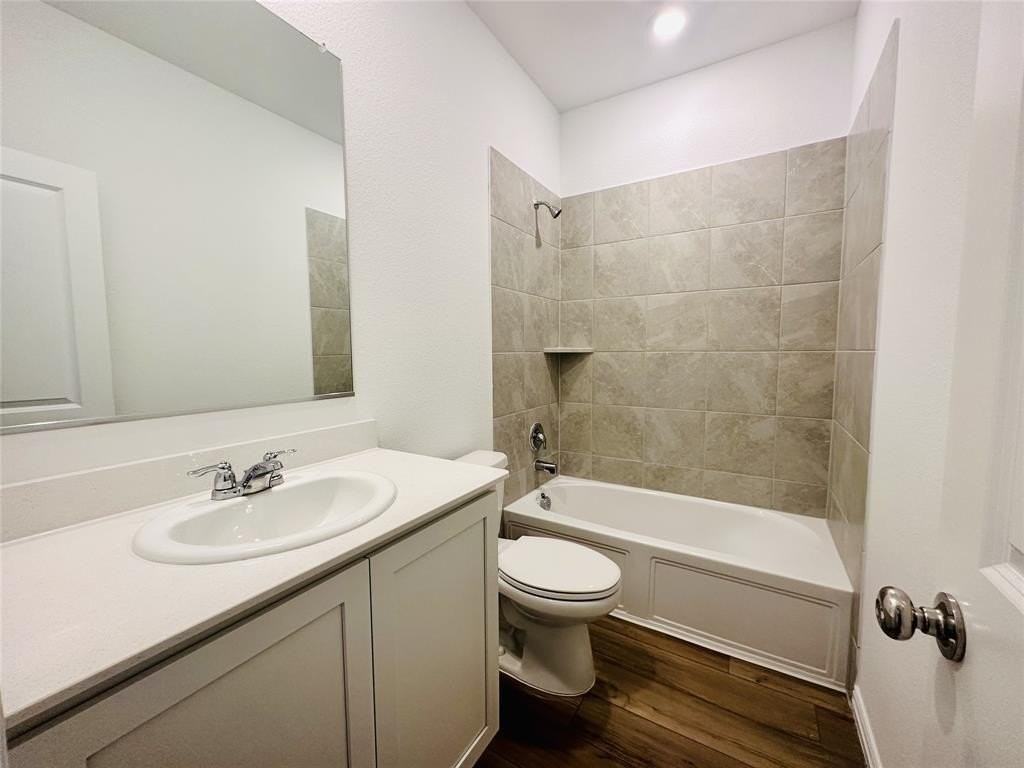 8112 Green Heron Dr - Photo 4 of 24