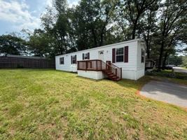 featured image of 93 Curts Ln